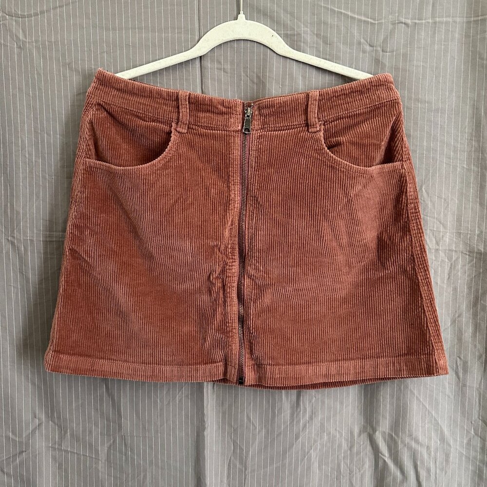 American Eagle Pink Corduroy Zip Front mini skirt,  Size 12 Long
